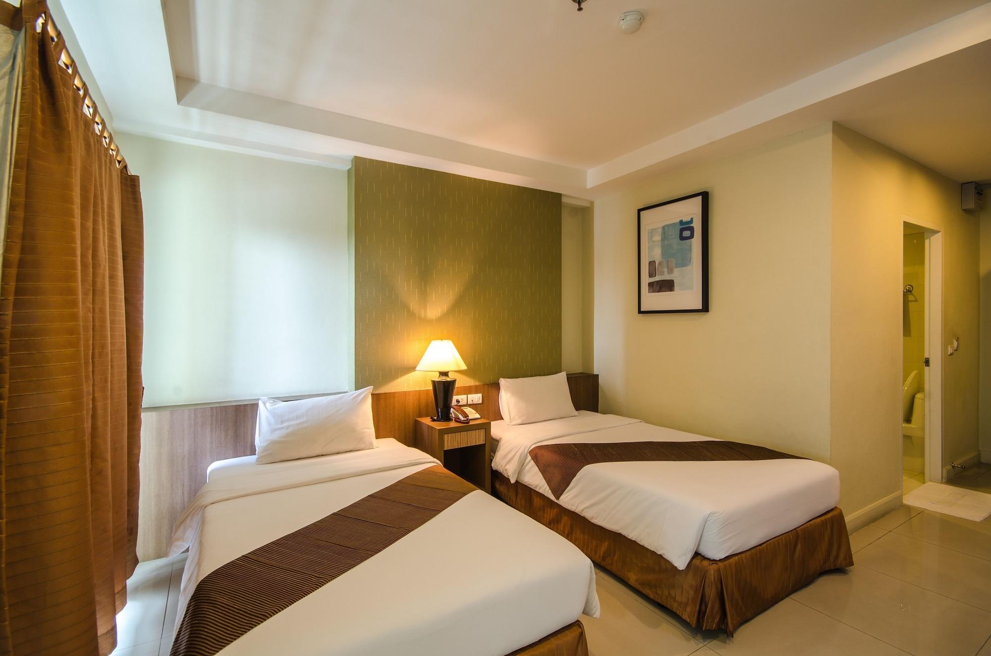 The Platinum Suite Бангкок Екстер'єр фото