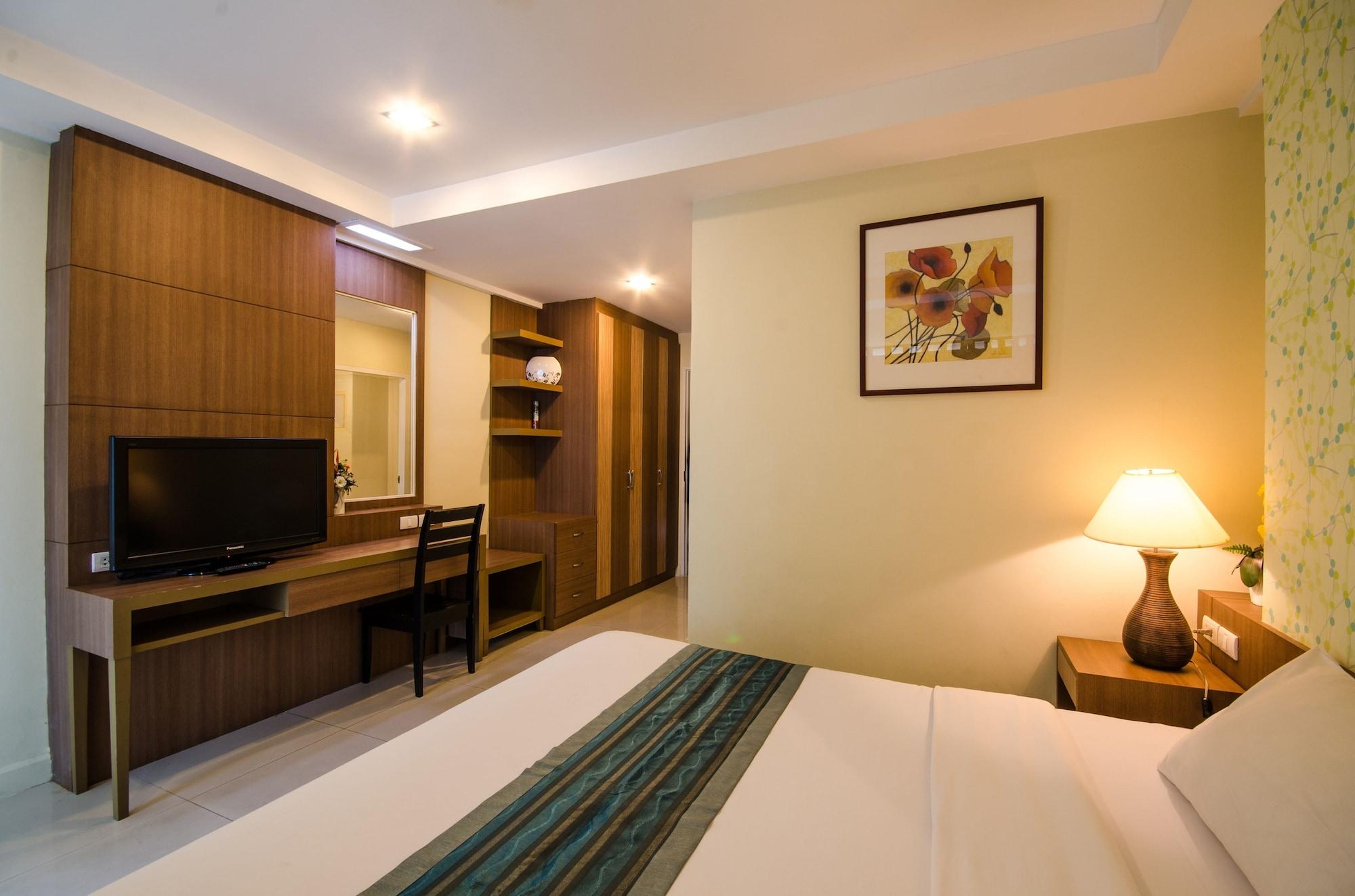 The Platinum Suite Бангкок Екстер'єр фото