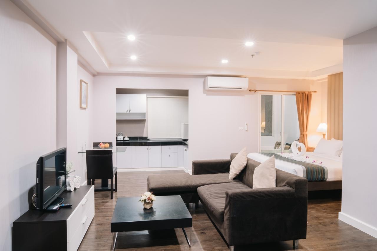 The Platinum Suite Бангкок Екстер'єр фото