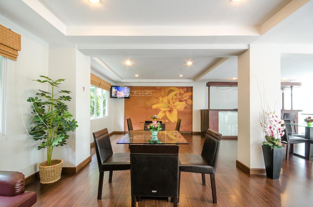 The Platinum Suite Бангкок Екстер'єр фото